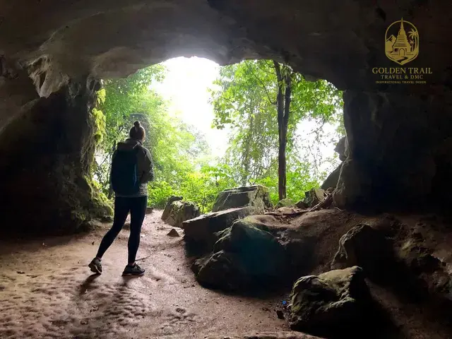 Van Long & Cuc Phuong: 3-Day Eco-Adventure & Wildlife Tour